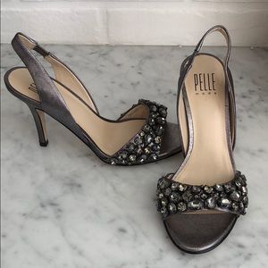 NEW Pelle Moda Heels